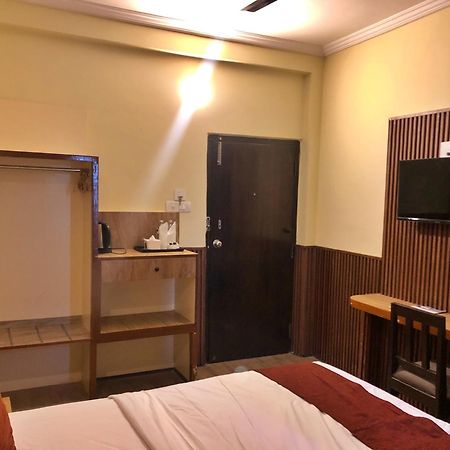 Hotel Peaceland Lumbini Exterior photo