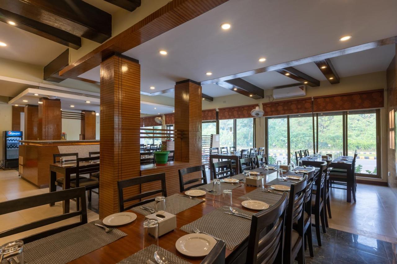 Hotel Peaceland Lumbini Exterior photo