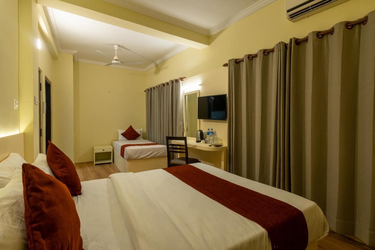 Hotel Peaceland Lumbini Exterior photo