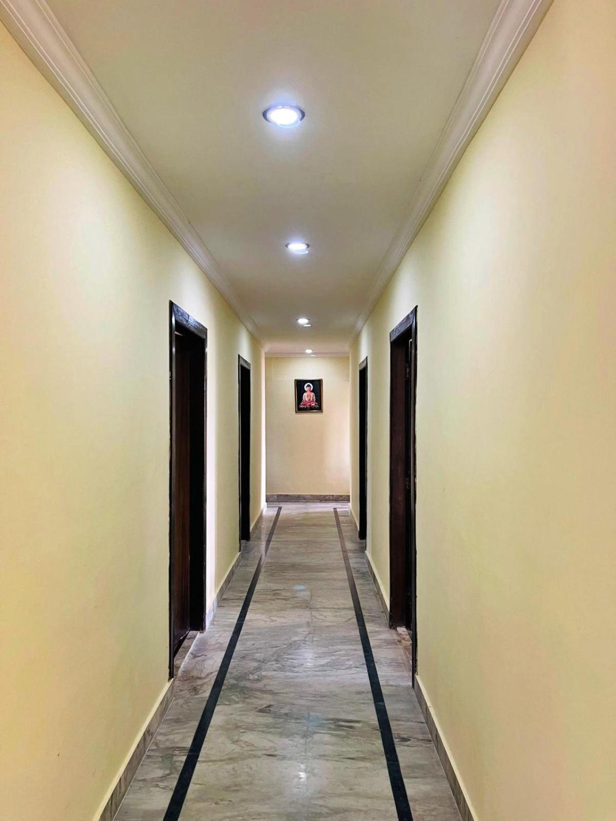 Hotel Peaceland Lumbini Exterior photo