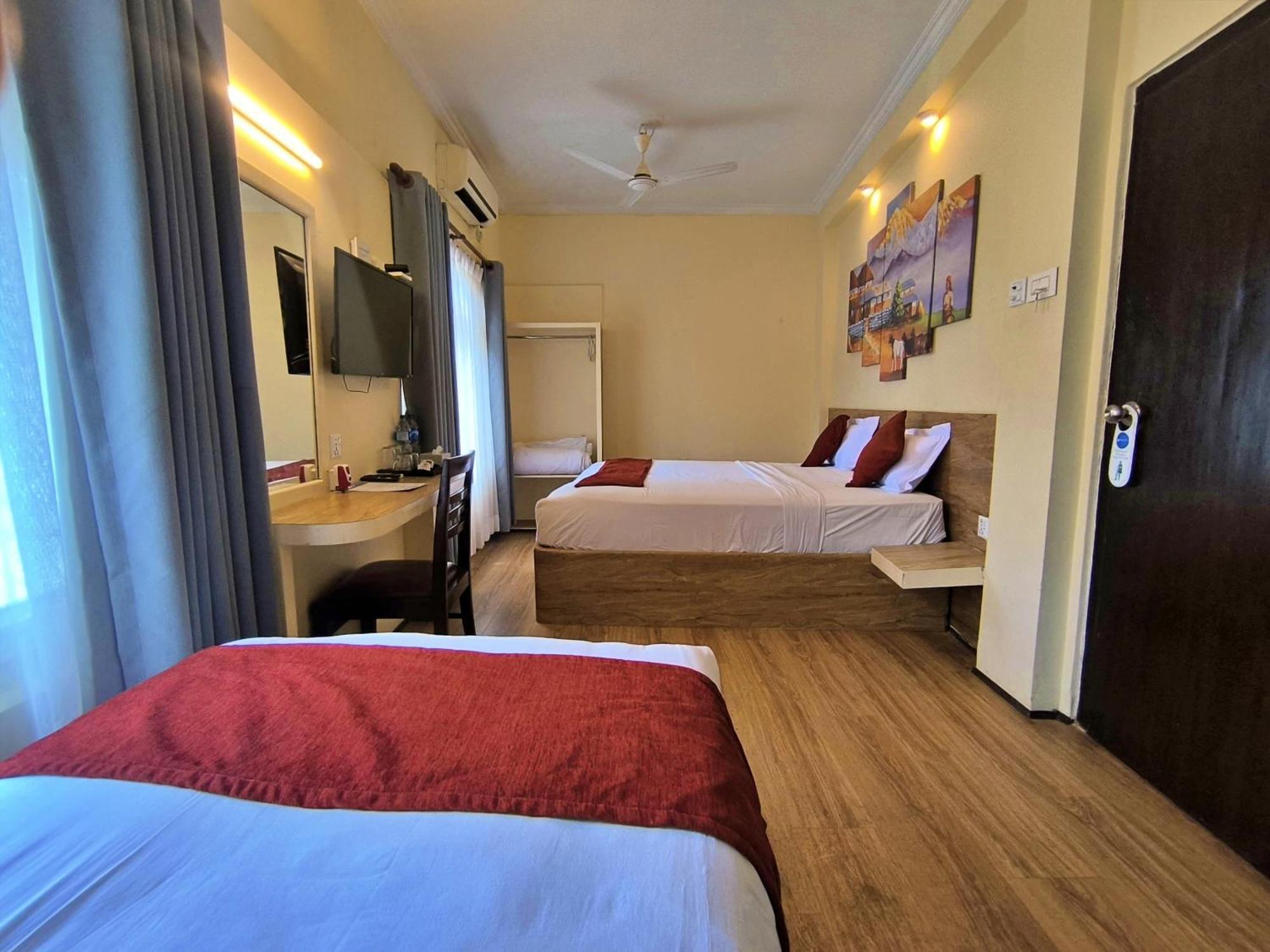 Hotel Peaceland Lumbini Exterior photo