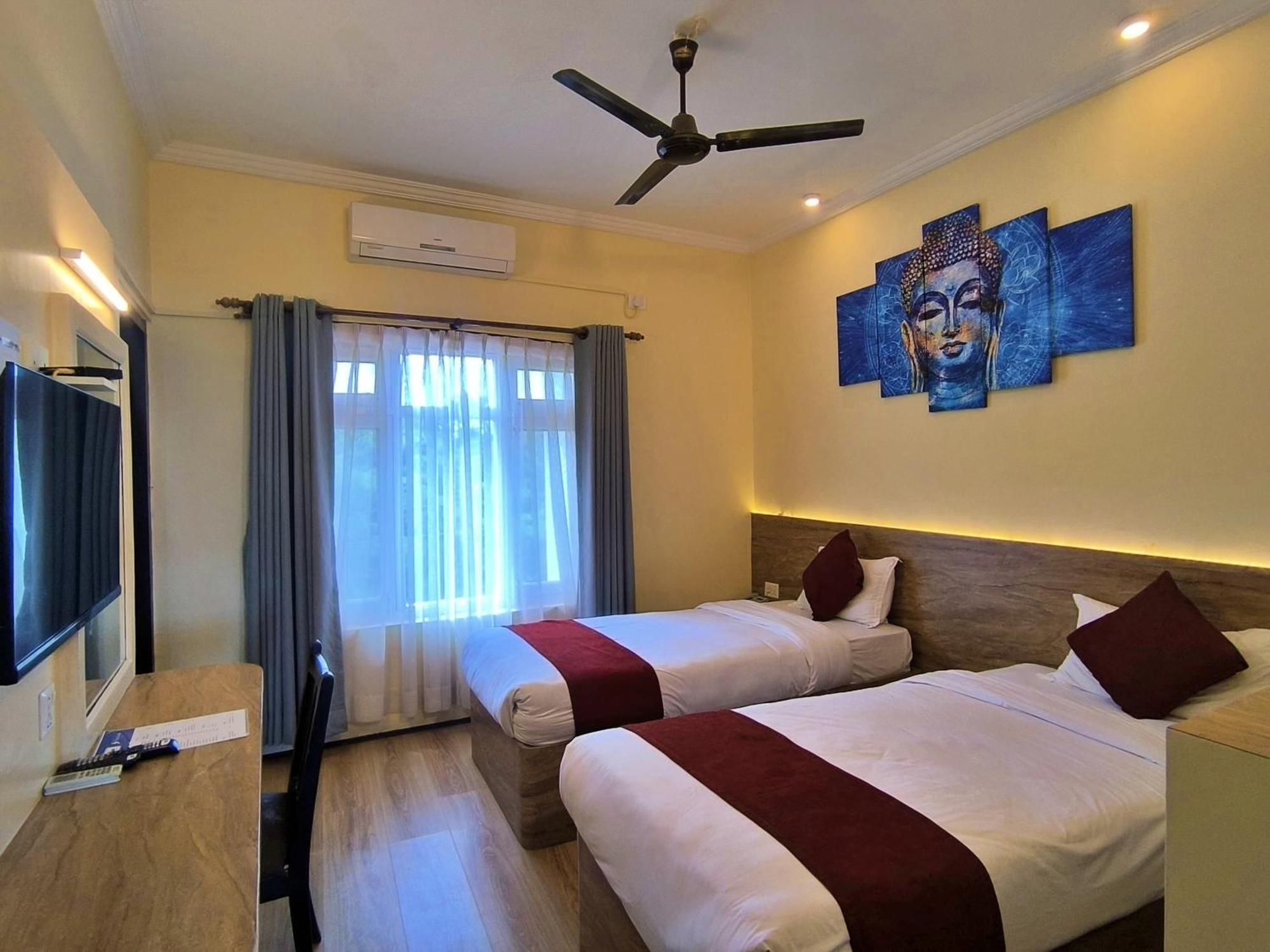 Hotel Peaceland Lumbini Exterior photo