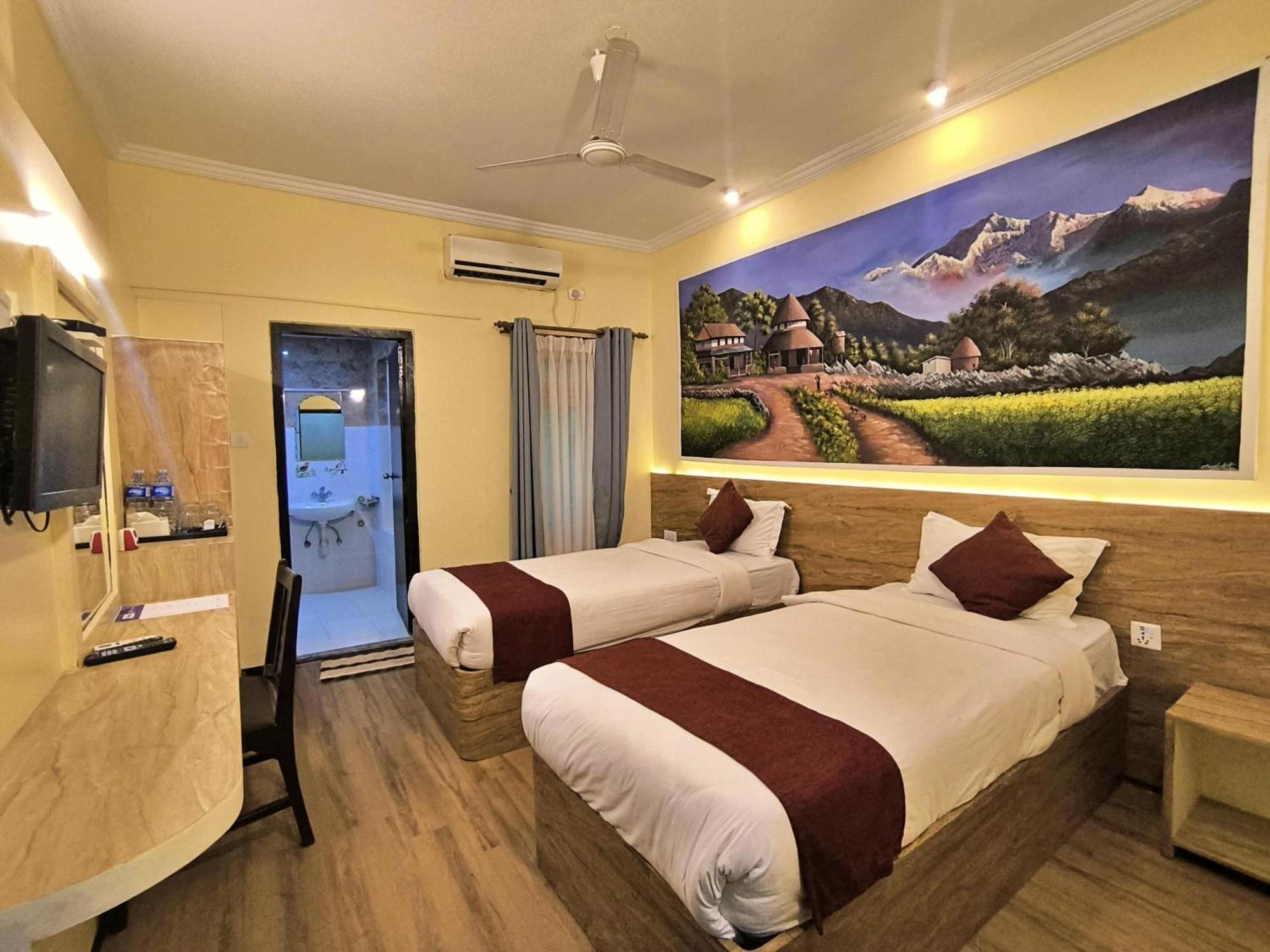 Hotel Peaceland Lumbini Exterior photo
